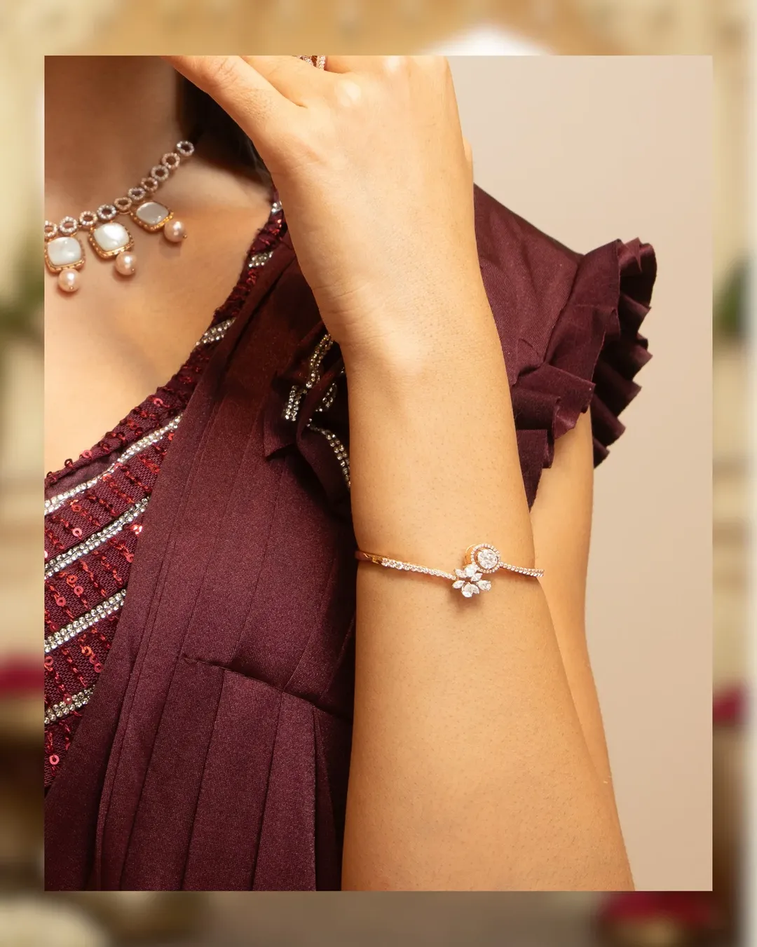18-carat gold bracelets for everyday wear at Bafna Jewellers