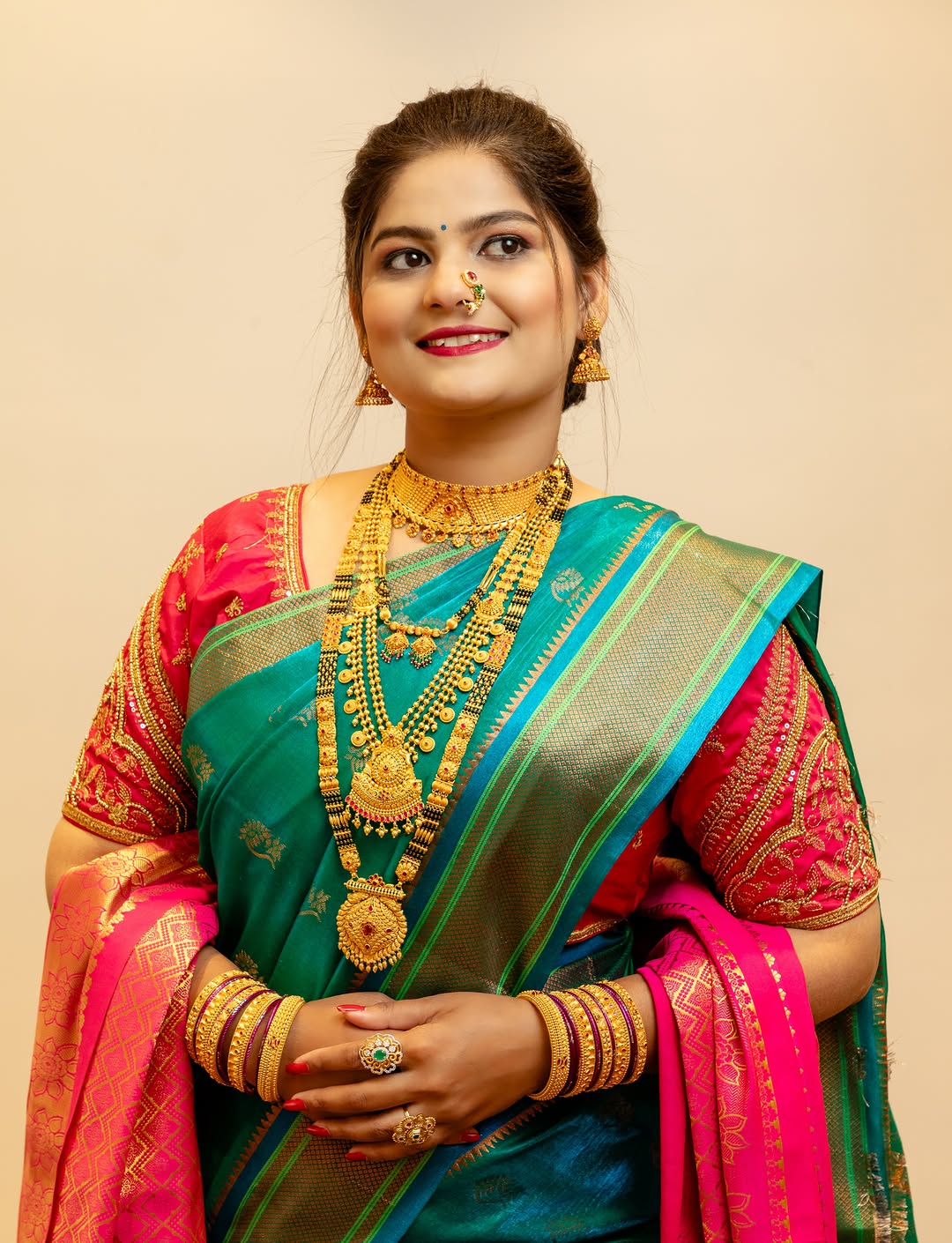 traditional jewellery styling at Bafna Jewellers